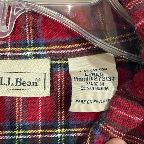 L.L. Bean Classic Plaid Flannel‎ - Picture 5 of 5